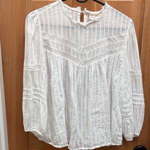 Universal Thread Victorian Style White Textured Blouse